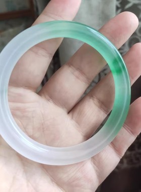 特价独龙玉手镯细圆条高冰透翡翠色半山半水阳绿色石英岩玉镯子女
