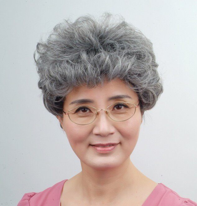 扮演中老年人老奶奶花白假发短卷发女假头发舞台表演用道具白头发