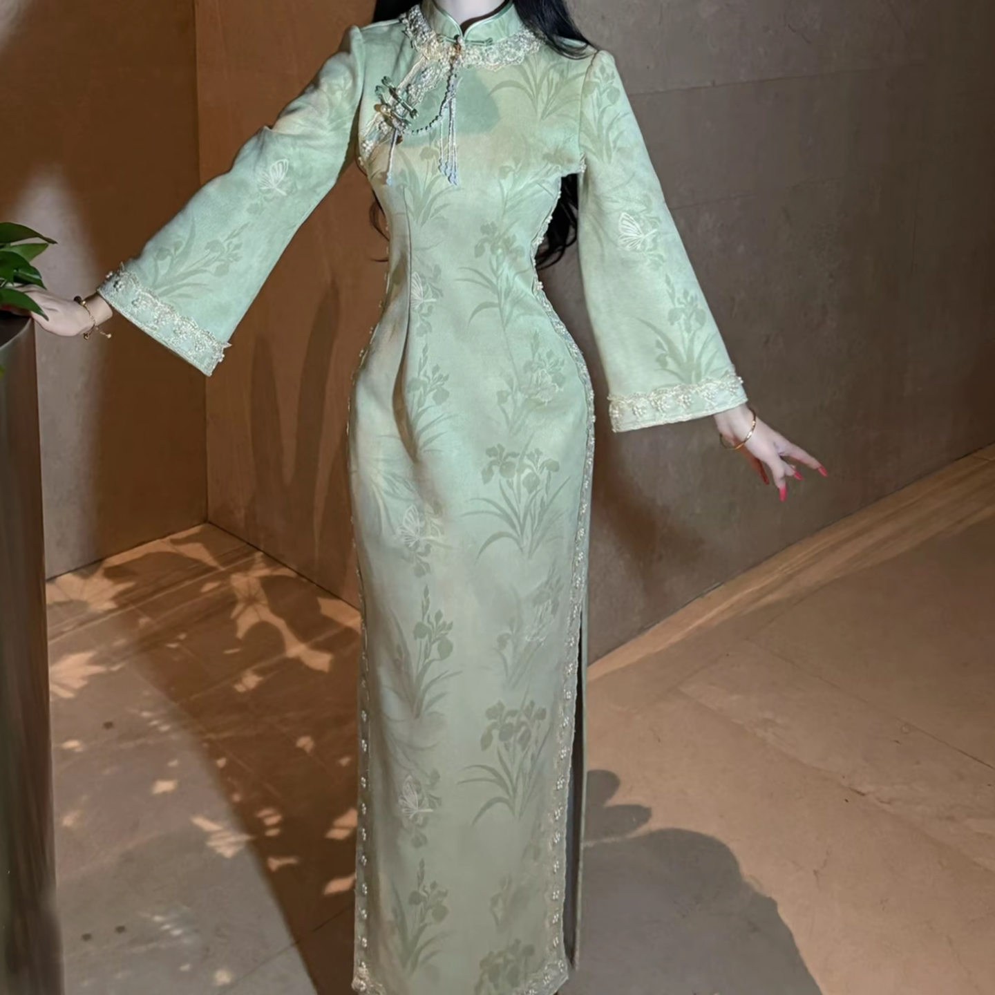 麂皮高级珠链蕾丝旗袍豆绿太太