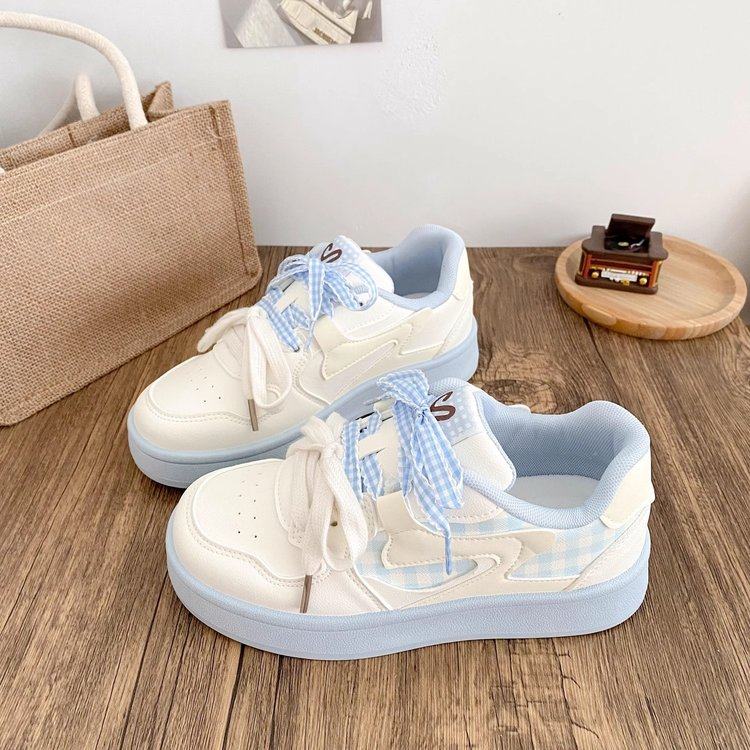 鞋子女秋季2025新款初中生低帮爆款厚底运动鞋学生百搭透气板鞋女