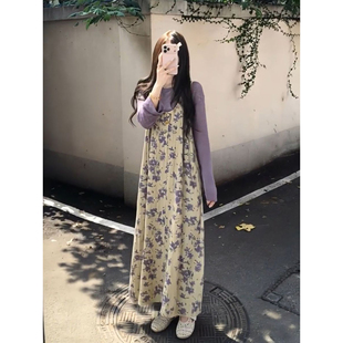 t恤上衣宽松碎花吊带连衣裙两件套装 早春季 温柔气质穿搭紫色长袖