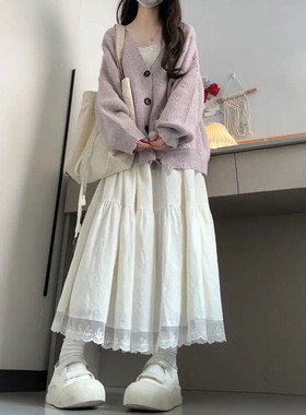 秋冬季淑女感紫色纽扣针织毛衣外套+白色蕾丝吊带连衣裙两件套装