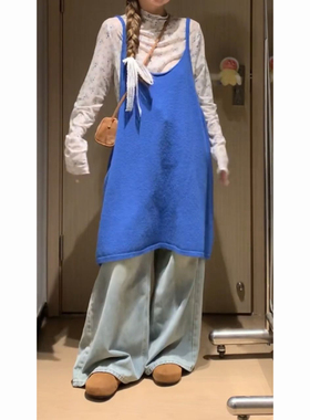 韩系甜美休闲蓝色宽松针织吊带背心裙+碎花打底长袖上衣两件套装