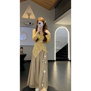 两件套装 新款 松紧腰阔腿裤 上衣 温柔小众设计感不规则交叉喇叭袖