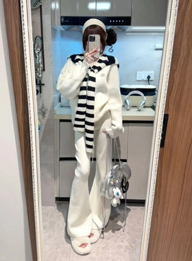 2025秋冬款纯欲辣妹白色长袖刺绣针织毛衣衫搭配条纹披肩两件套装