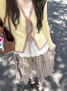 日系清纯校园少女风黄色系带针织开衫搭配格纹高腰半身裙两件套装