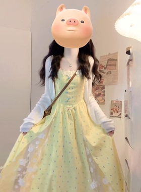 一整套法式温柔风薄款针织开衫外套+蕾丝拼接花边吊带连衣裙穿搭