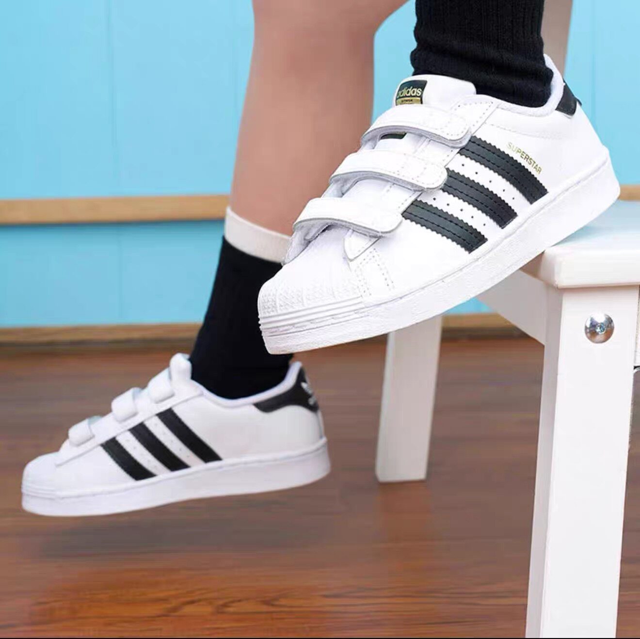 Adidas阿迪达斯三叶草SUPERSTAR魔术贴贝壳头板鞋 EF4838 EF4842