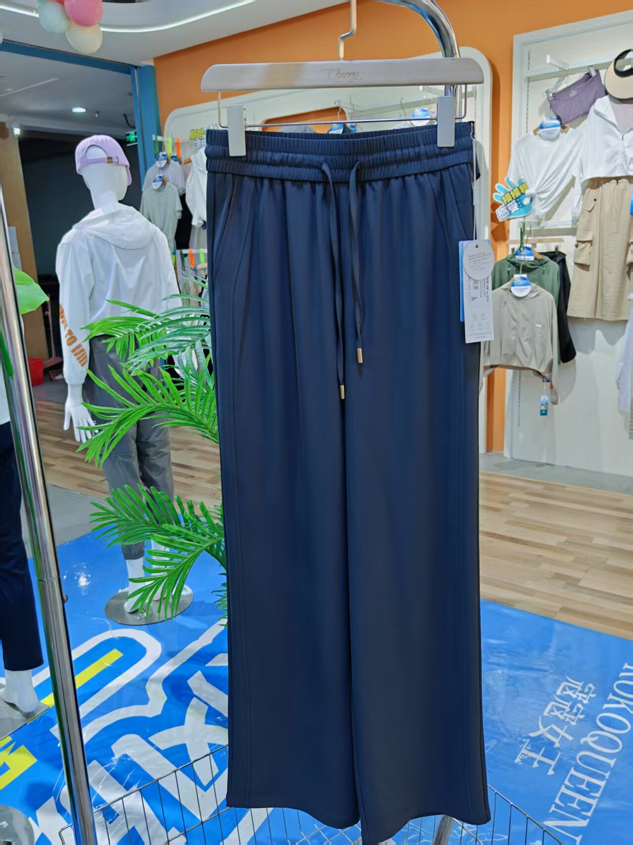 寇寇女王2025女休闲裤夏新款25780松紧腰抽绳工装宽松显瘦阔腿裤