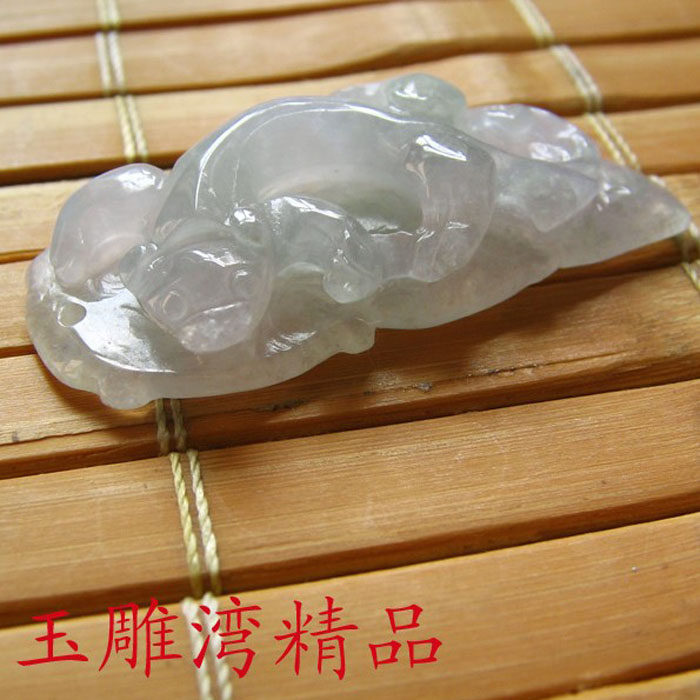 缅甸天然翡翠玉小吊坠a货草龙螭龙挂坠男女款玉坠玉佩冰种带证书