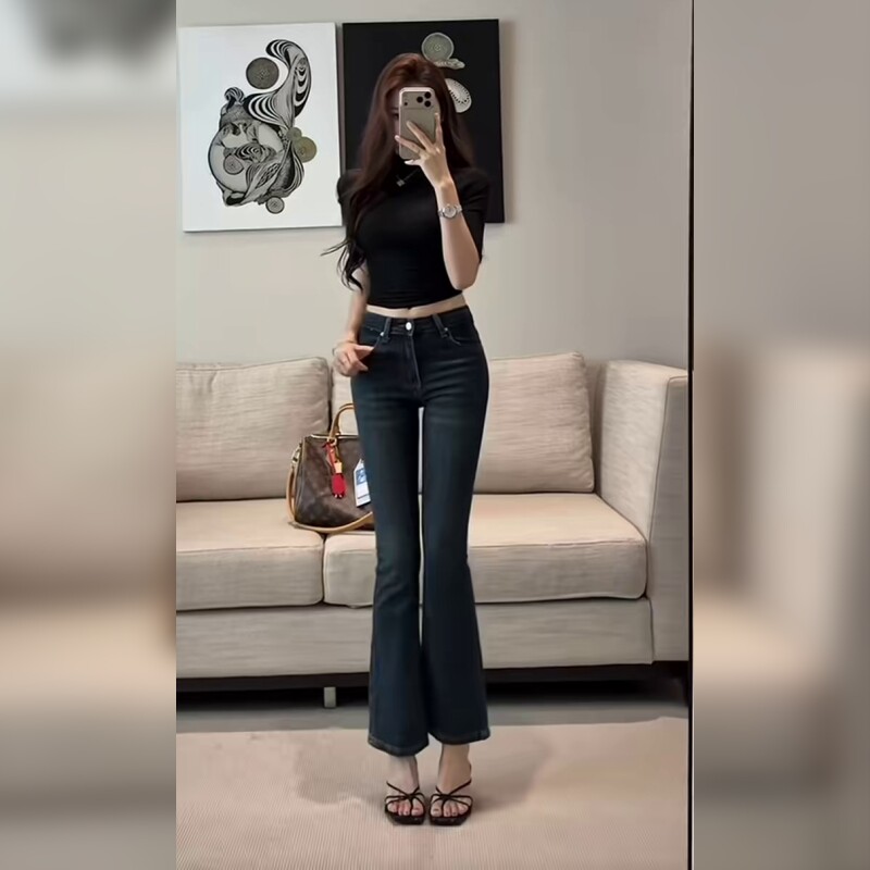 小个子超好看深蓝色高腰九分微喇叭牛仔裤女显瘦微喇裤