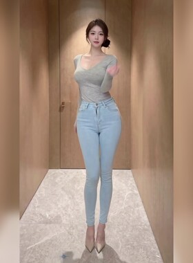 浅蓝高腰修身铅笔显瘦提臀牛仔裤