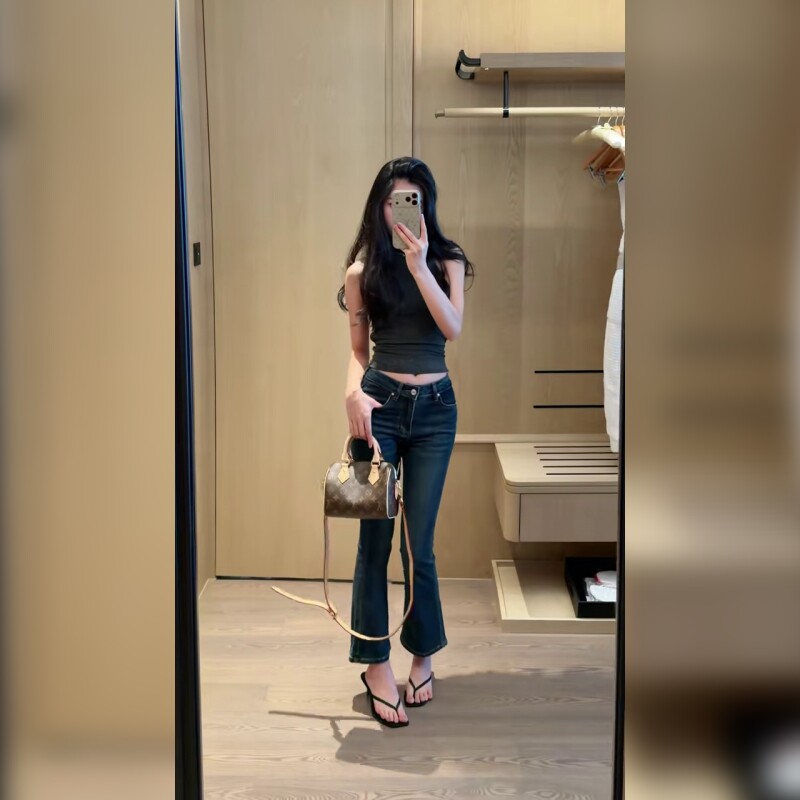 低腰微喇九分牛仔裤女显瘦辣妹
