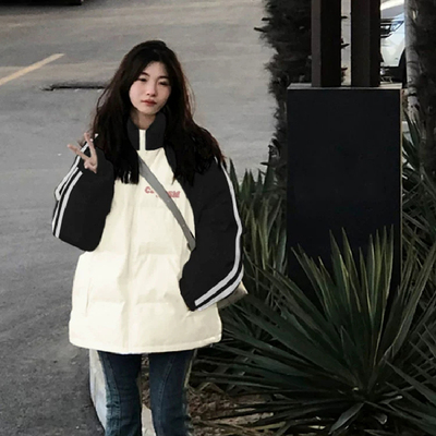 黑色拼白三条杠羽绒棉服女