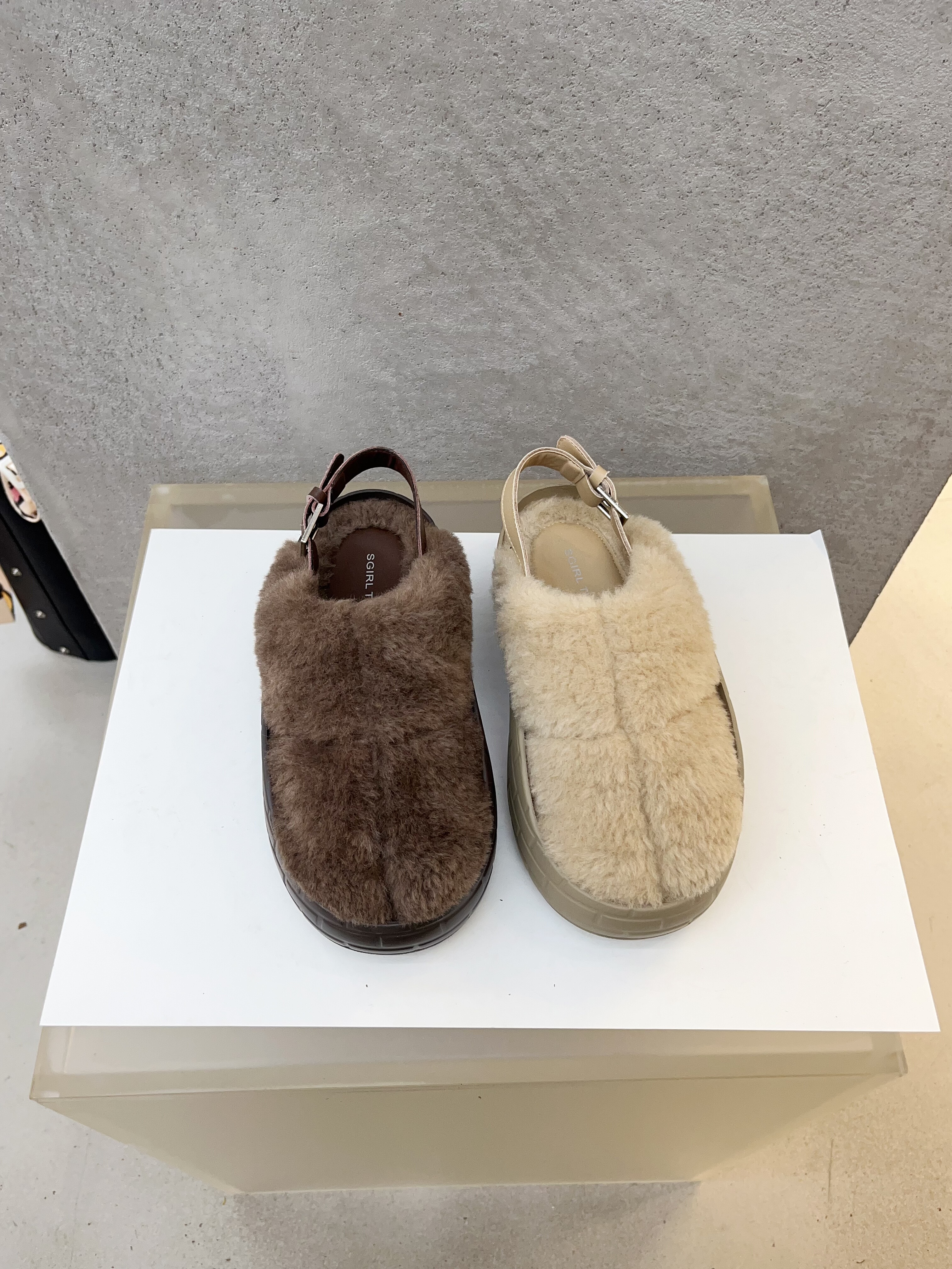 SGIRLTWTW复古勃肯包头拖