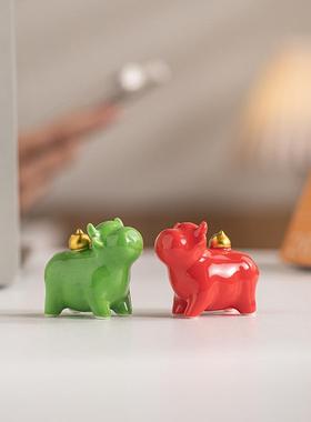 创意陶瓷小猪小象茶宠摆件精品可养招财马牛茶玩茶桌小动物装饰品