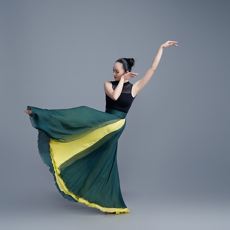 古典民族舞蹈服双色双层朝鲜舞外穿舞蹈练习裙人像摄影艺考大裙子