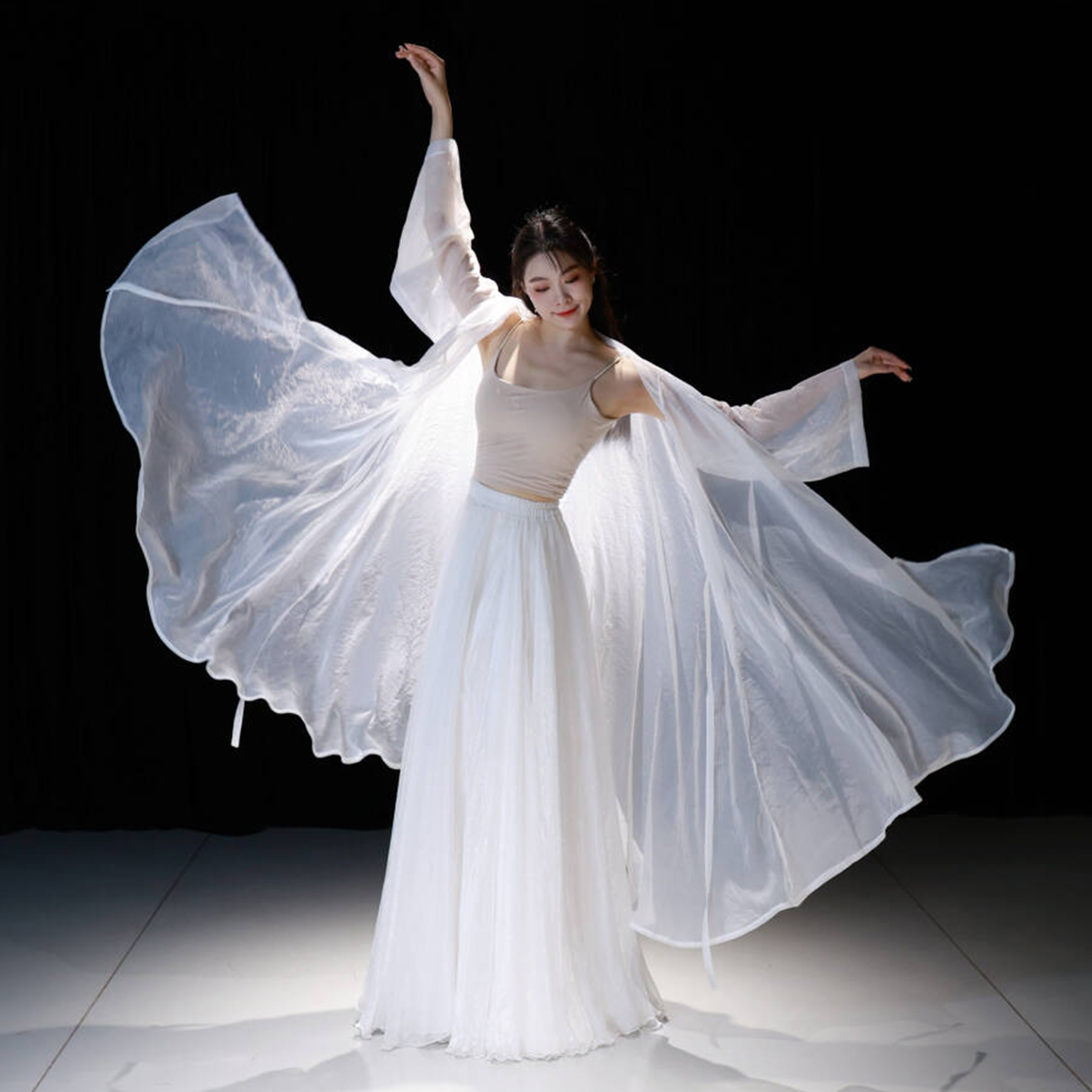 江南飞雁2025年秋季新款飘逸仙女