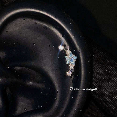 星星月牙联排钻钛钢耳骨钉耳钉
