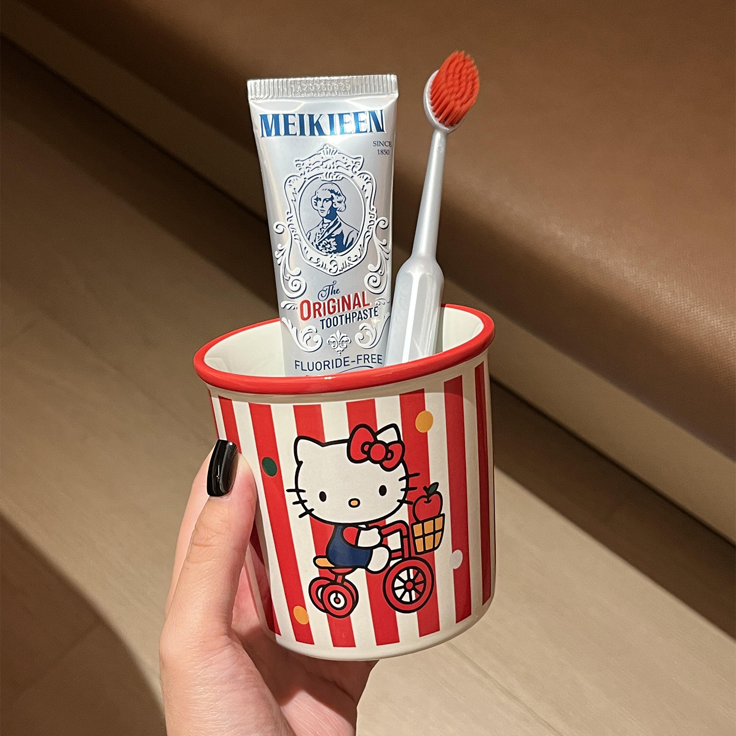 2025新款牙杯洗漱杯家用情侣刷牙杯子可爱陶瓷漱口杯牙缸杯牙具杯