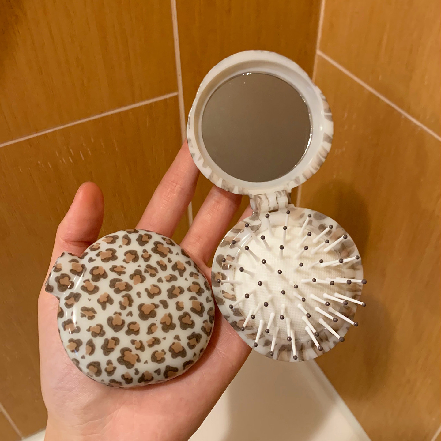 可爱豹纹小梳子女小巧便携折叠气垫梳按摩梳镜子一体迷你化妆镜子