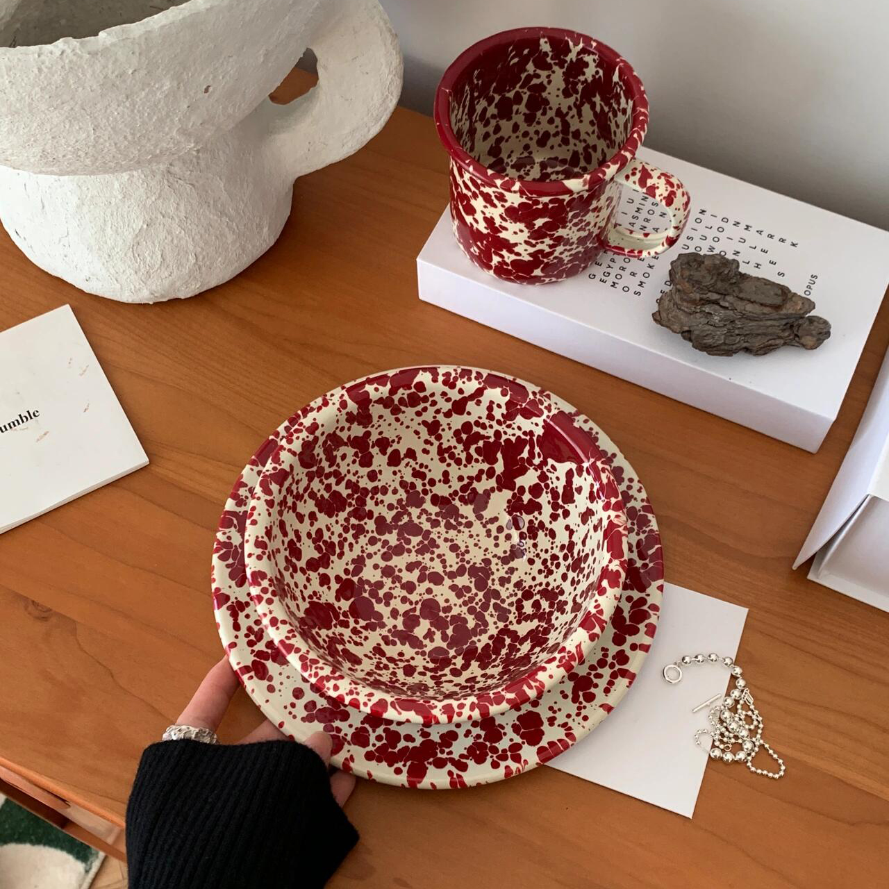 泼墨搪瓷复古餐盘韩国ins博主同款餐具套装家用酸奶沙拉碗咖啡杯