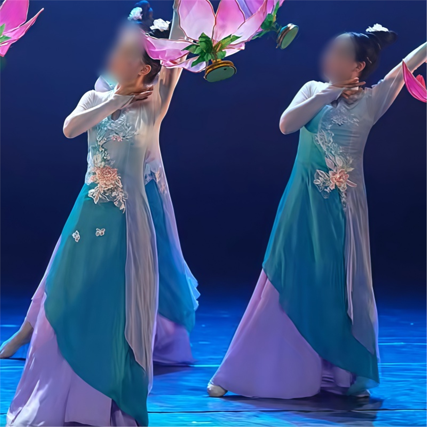 《芳菲蔓影月明中》少儿群舞同款专业定制古典舞蓝色渐变表演服