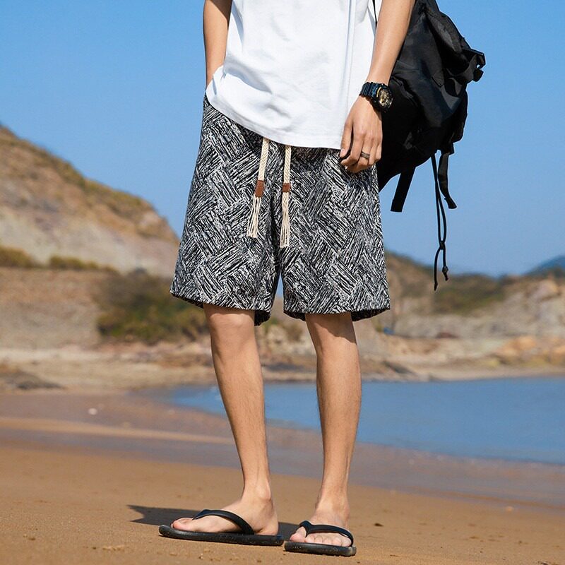 男士短裤夏薄款五分裤中裤松紧腰冰丝速干运动休闲沙滩裤男大裤衩