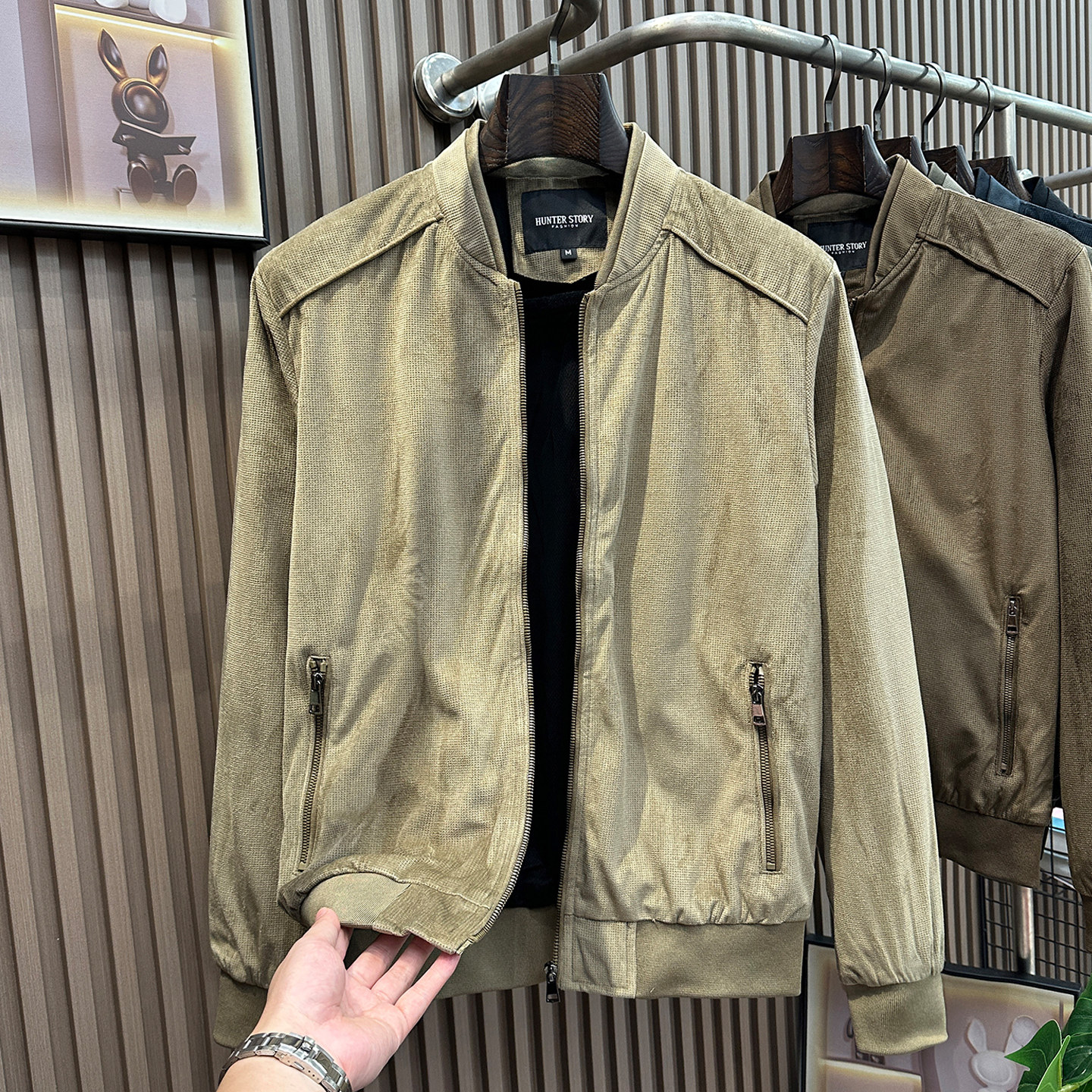 2025秋冬新款麂皮绒夹克潮男短款棒球服春秋百搭纯色商务休闲外套