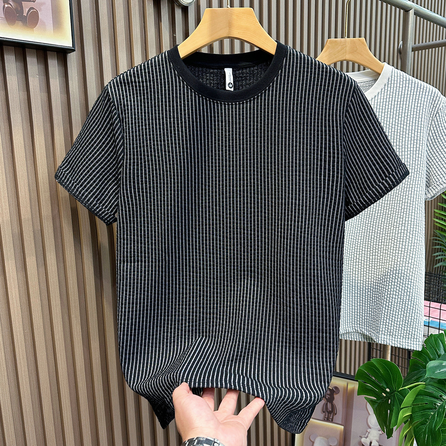 竖条纹打底衫男2026新款夏季潮男高级感紧身弹力百搭上衣短袖t恤