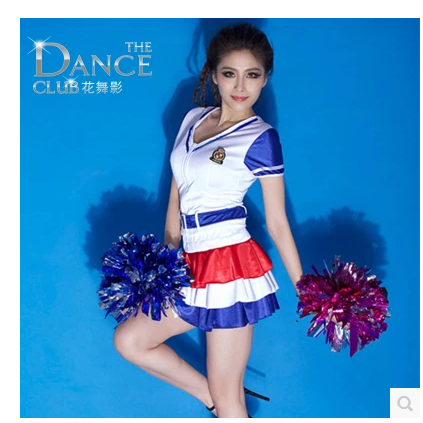 女学生成人拉拉队啦啦操演出表演啦啦队服