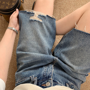 蓝色破洞牛仔短裤女夏薄款大码胖mm高腰显瘦梨型身材五分阔腿中裤