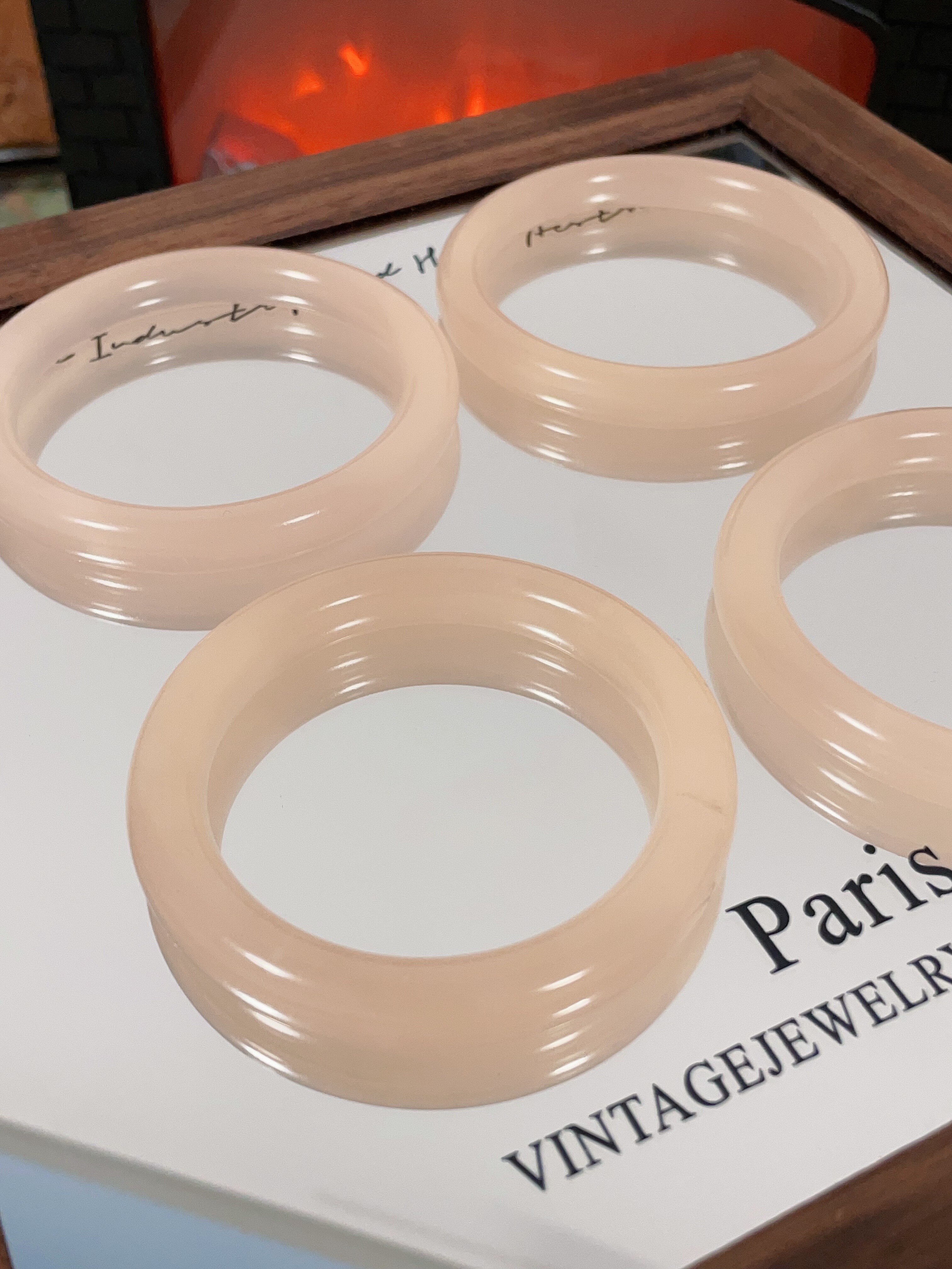 049天然藕粉手镯古风天然玉石温柔美人镯有天然水线水纹介意慎拍