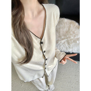 套装 带胸垫睡衣女款 简约杏色蝴蝶长袖 莫代尔2005新款 家居服 春秋季