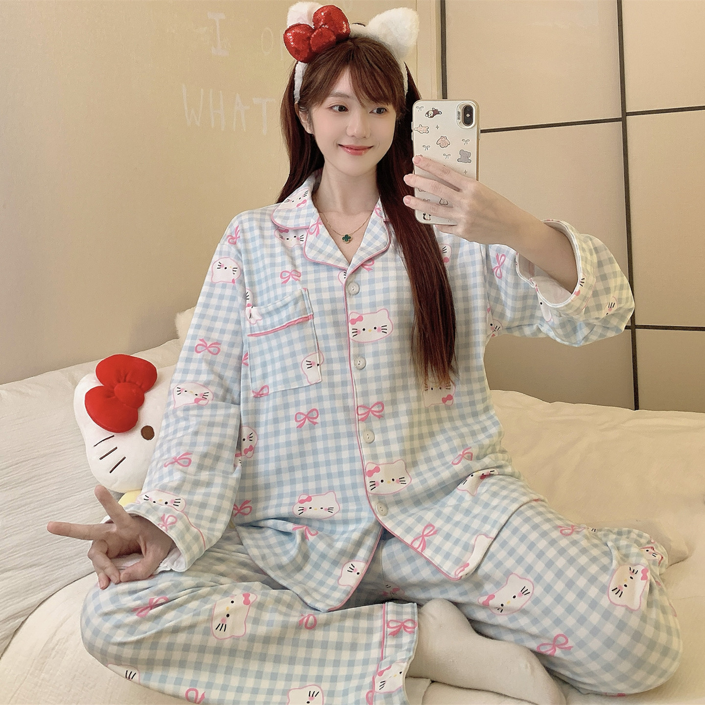 格子KT猫德绒保暖睡衣女秋冬套装