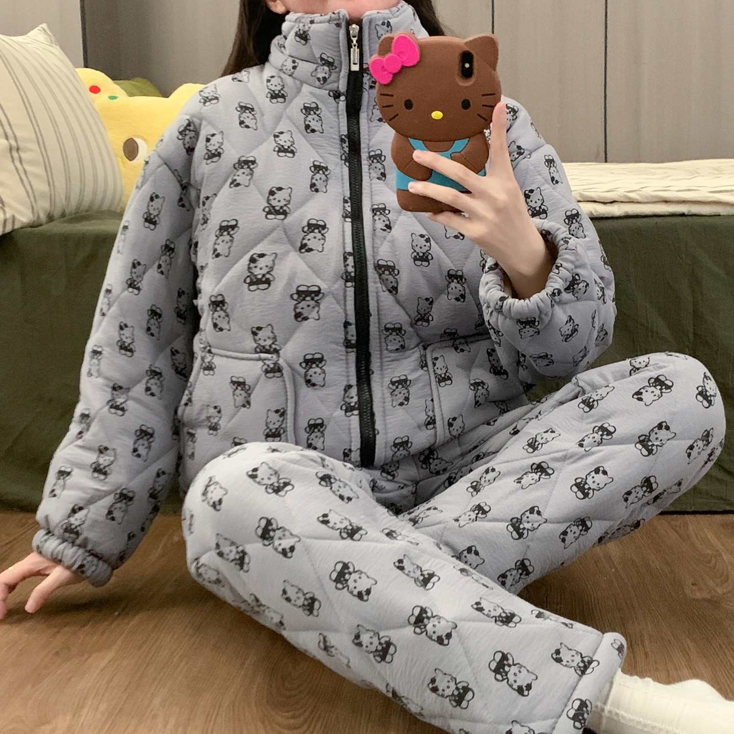 珊瑚绒睡衣三层夹棉加厚保暖KT猫