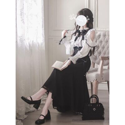 日系清楚系蕾丝拼接衬衫鱼尾裙套