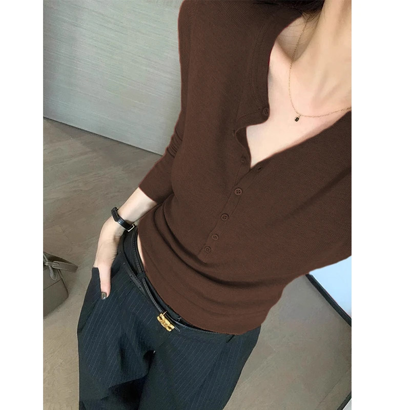 2025早秋新款半开领针织长袖t恤女修身显瘦别致修身羊毛正肩上衣,女装/女士精品,毛针织衫,淘宝优惠券,粉丝福利购,淘宝优惠卷