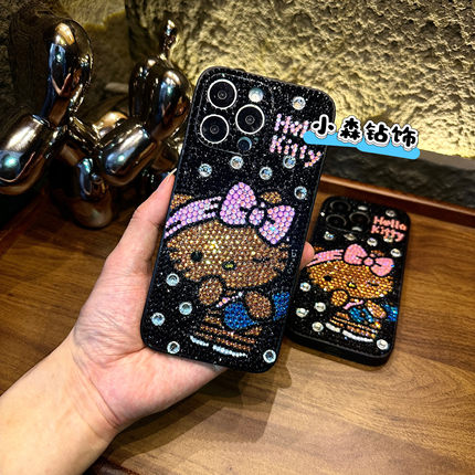 黑皮Hellokitty16promax奢华水钻手机壳苹果17pro软壳14全包17Air