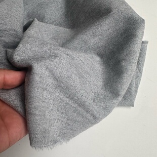 大厂出品全棉色织中灰磨毛绒感平纹布料衬衣裙子面料手感舒适