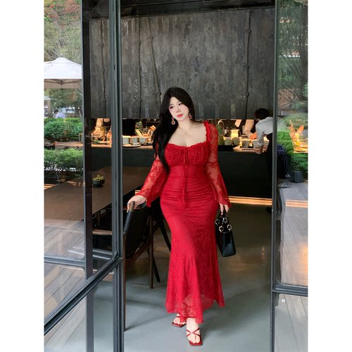 Bbabes【红黛美人】法式轻奢蕾丝绑带包臀裙方领掐腰喇叭袖连衣裙