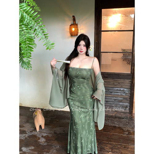 Babes【半盏清欢】大码胖mm新中式清冷感绿色吊带裙开衫套装女装