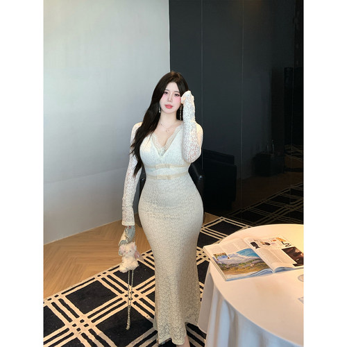 Bbabes【暮光之吻】大码法式气质纯欲V领腰部绑带高腰显瘦包臀裙