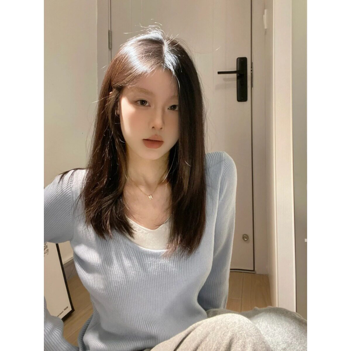 包芯纱假两件v领长袖针织衫女秋冬春季内搭打底衫毛衣针织上