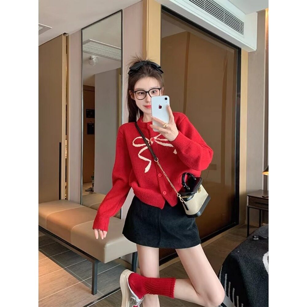包芯纱洗水红色蝴蝶结针织开衫女秋冬新款加厚短款内搭毛衣外