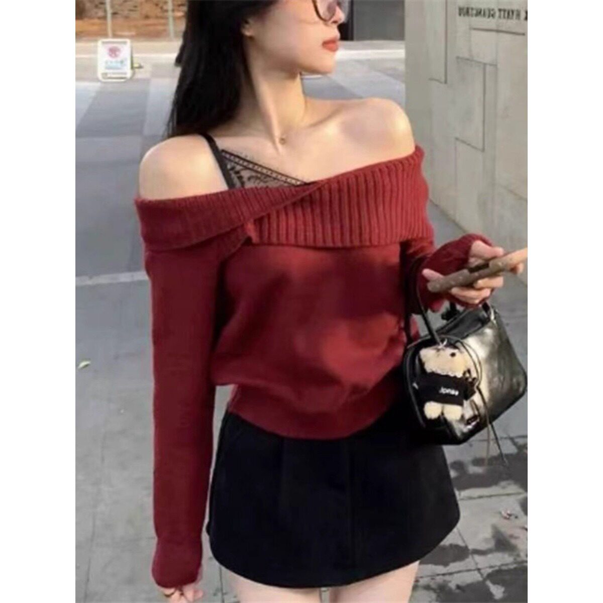 设计感一字领针织衫女秋冬性感蕾丝露肩洋气毛衣独特别致流行上衣