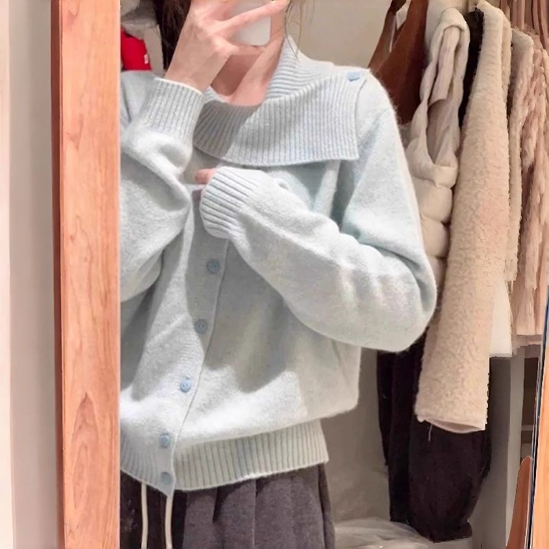 设计感小众灰色翻领羊毛针织衫女早秋气质别致不规则短款开衫上衣