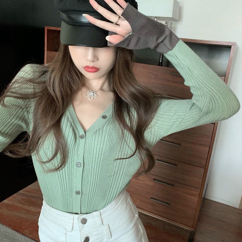 早秋女装V领上衣开衫薄款女士小香风针织打底衫2025年春秋季新款