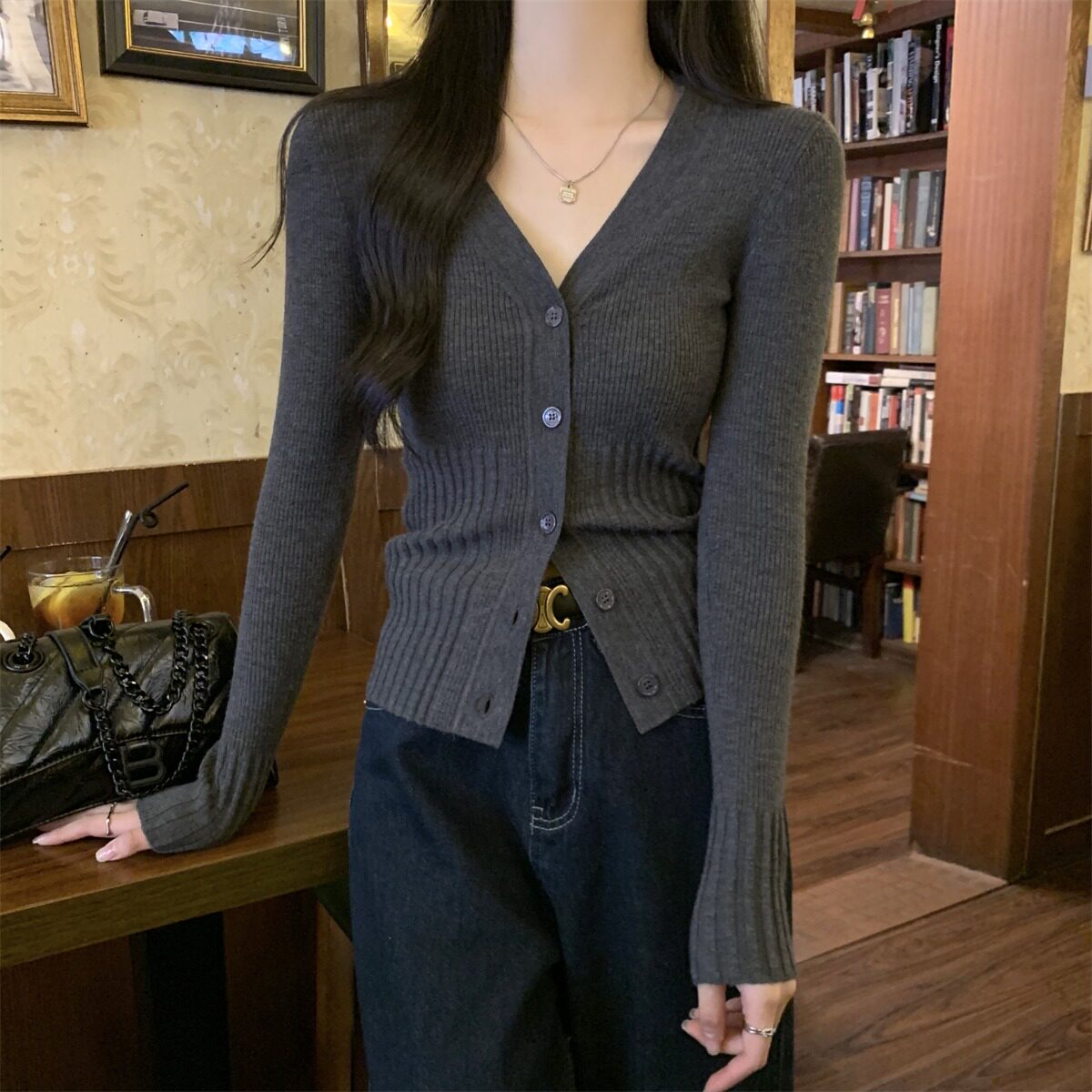 包芯纱针织开衫女春秋新款内搭修身气质高级感毛衣打底外套上