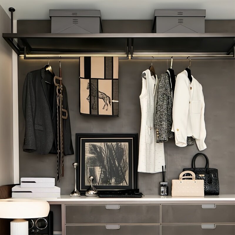 轻奢样板间衣帽间衣橱装饰品服装道具收纳箱摆件售楼处装饰品组合